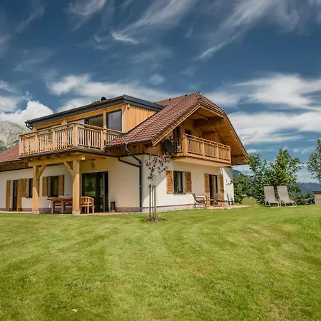 Naturchalet Hoeflehner - Charming Hideaway & Summercard 아파트